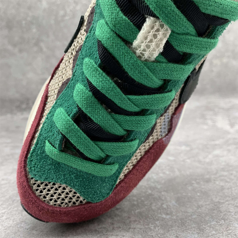 Nike VaporWaffle "Sacai - Villain Red / Neptune Green" - Ma boutique