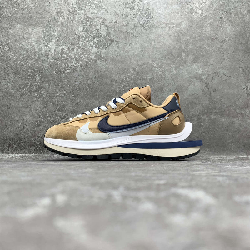 Nike VaporWaffle "Sacai - Tan Navy" - Ma boutique