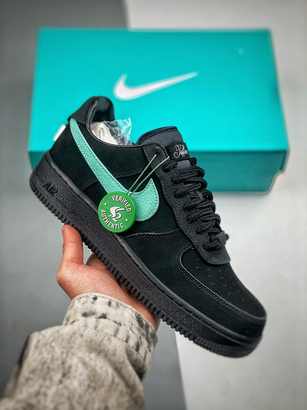 Nike Air Force 1 Low "Tiffany and Co." - Ma boutique