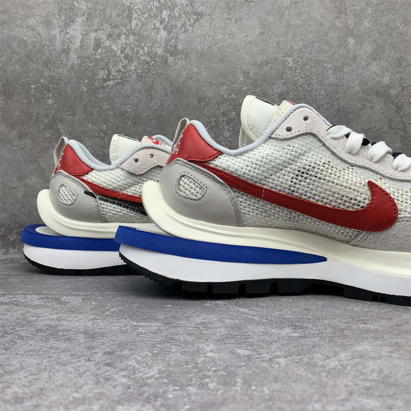 Nike VaporWaffle "Sacai - Sport Fuchsia" - Ma boutique