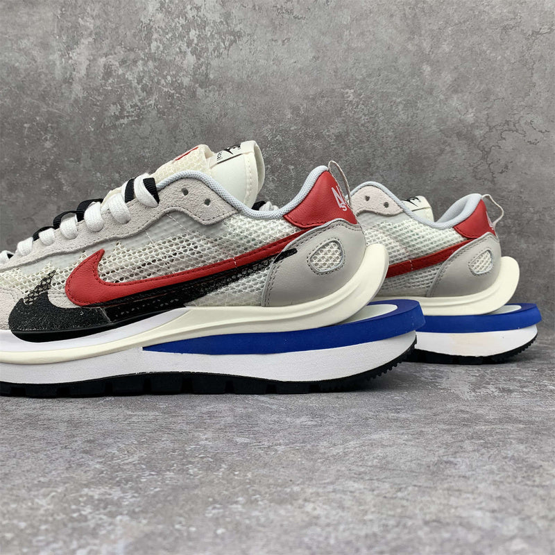 Nike VaporWaffle "Sacai - Sport Fuchsia" - Ma boutique