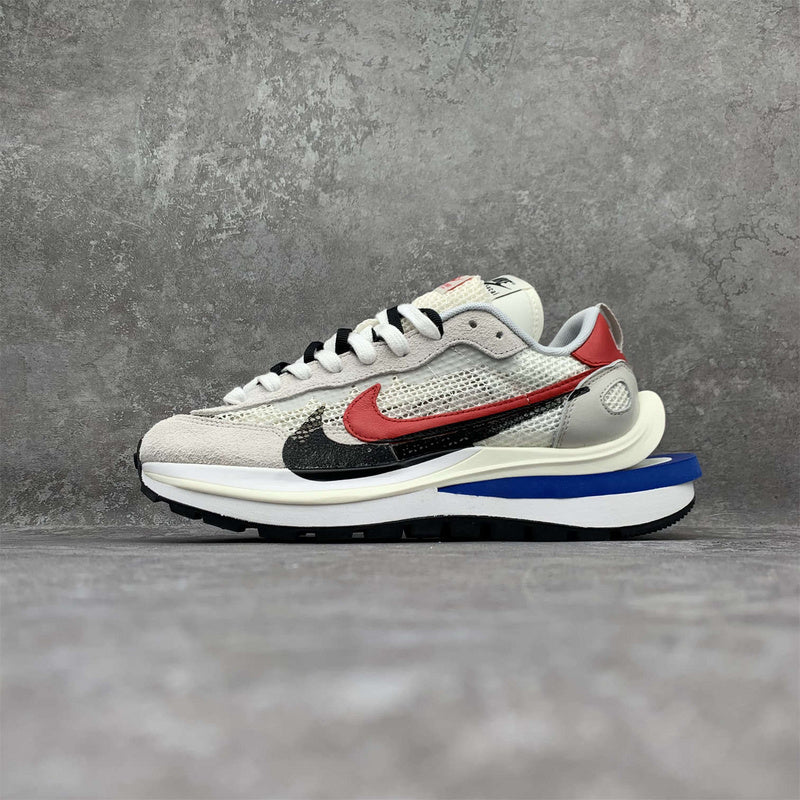 Nike VaporWaffle "Sacai - Sport Fuchsia" - Ma boutique