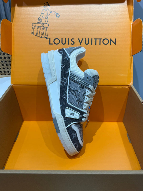 Sneaker LV Trainer Gris